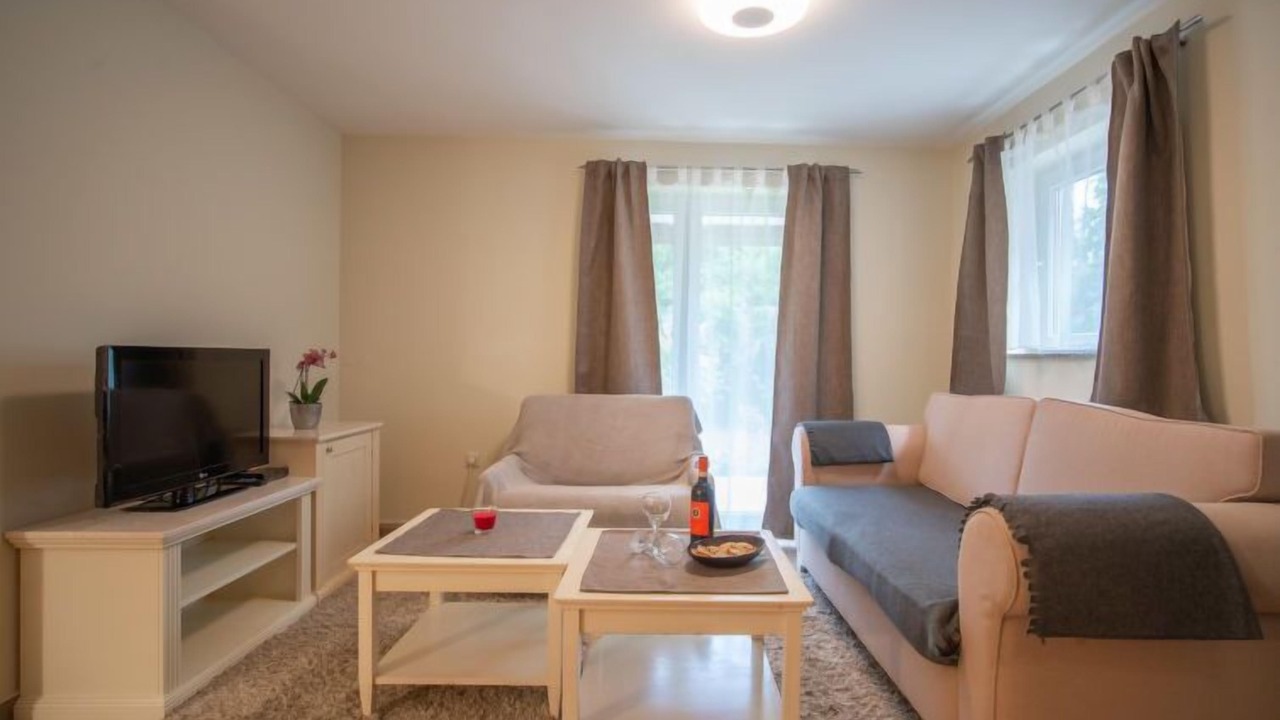Photo of Livingroom in Sarsoni