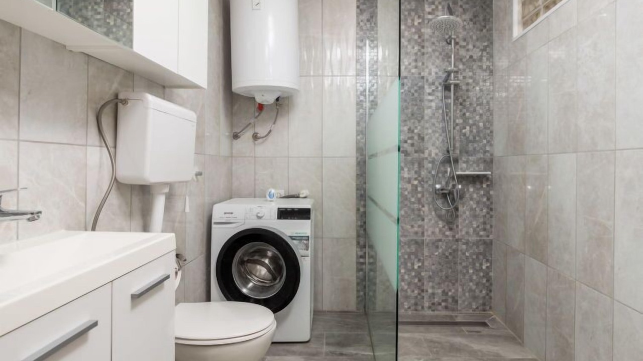Photo of Bathroom in Rab