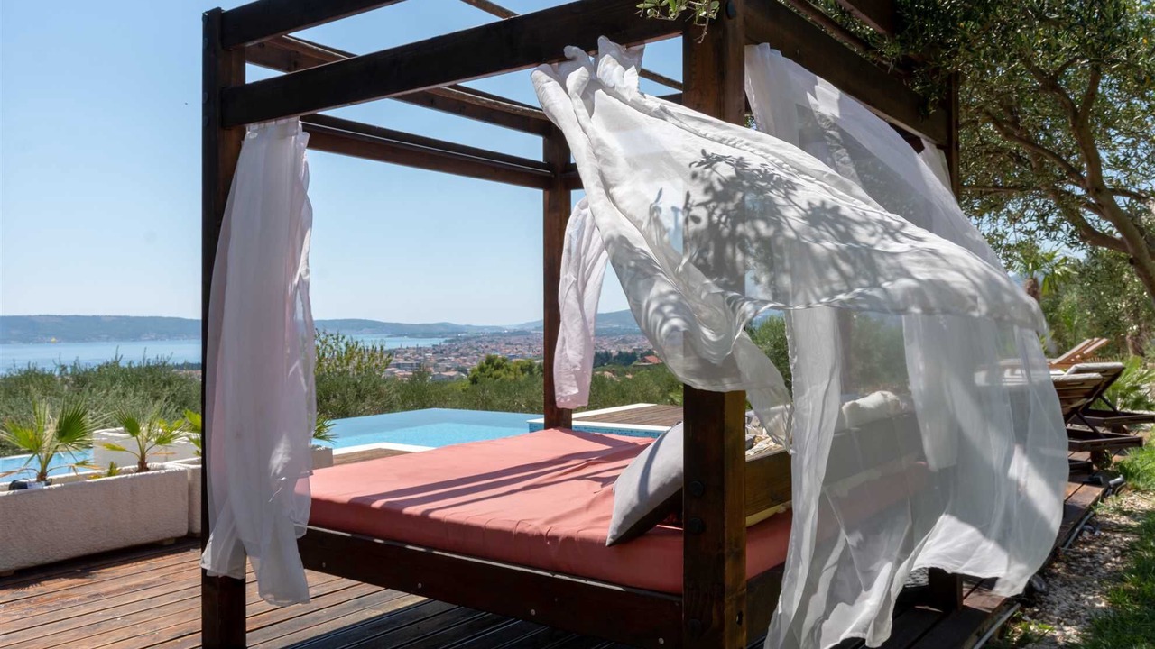 Photo of Outdoor in Kastel Luksic
