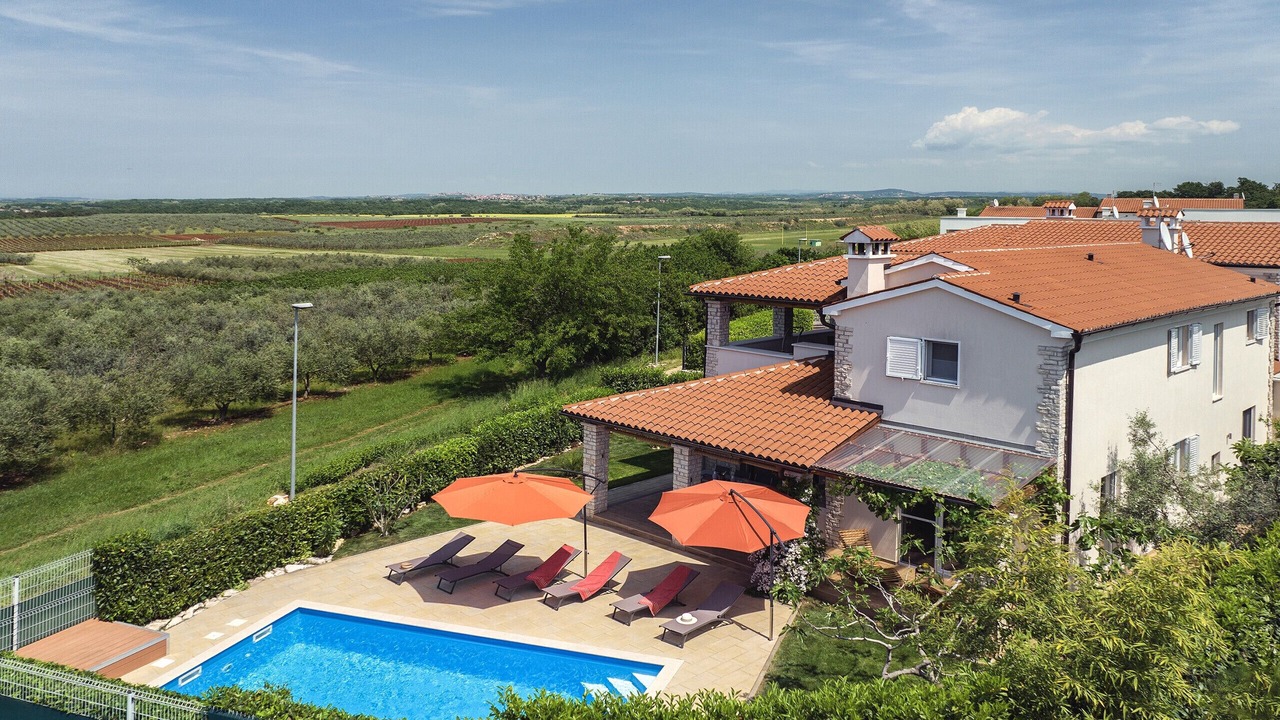 Photo of Outdoor in Buzinija