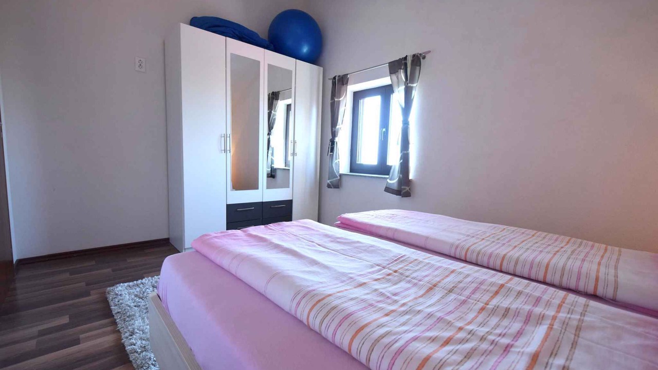 Photo of Bedroom in Omisalj