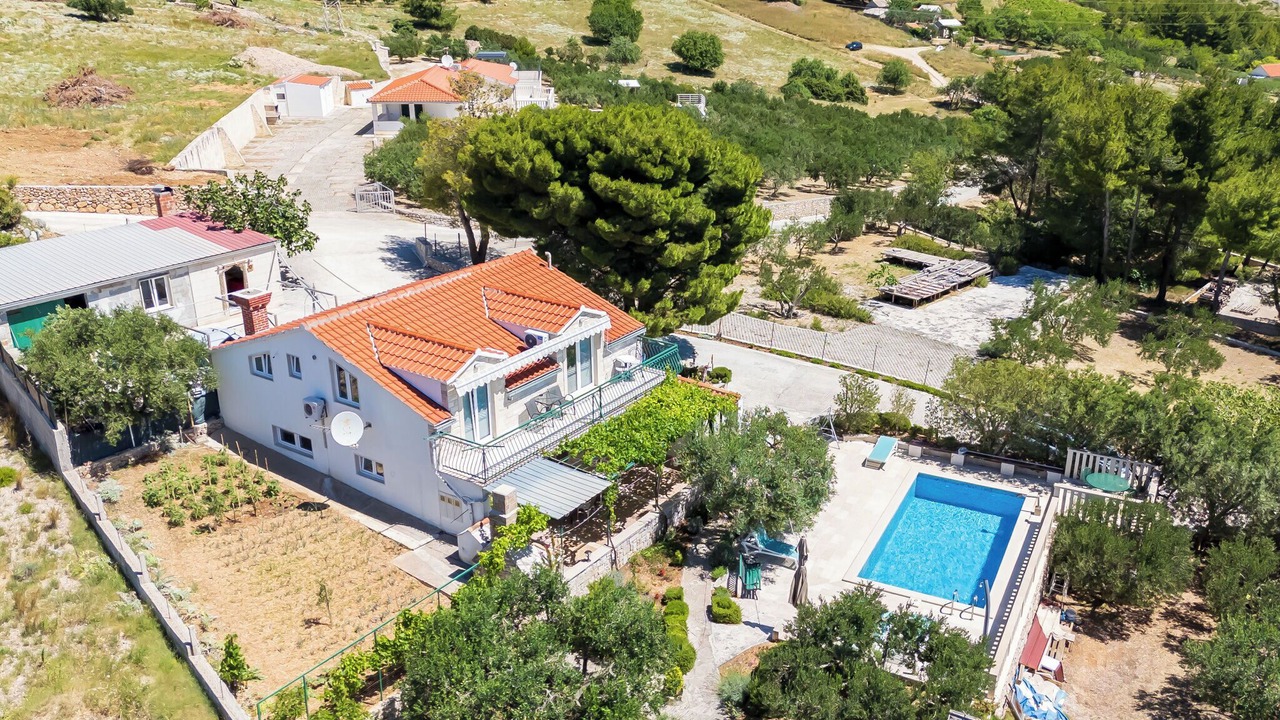 Photo of Outdoor in Bol