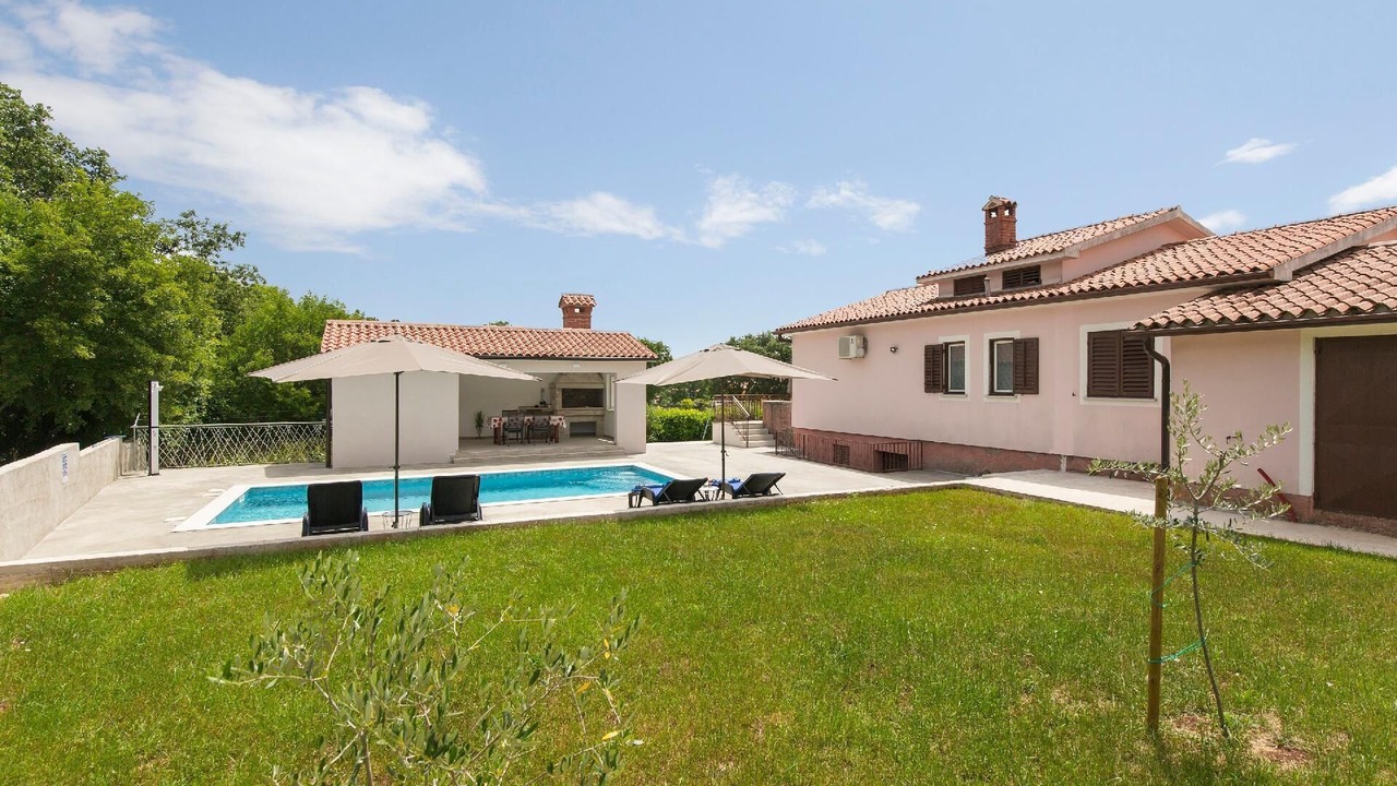 Photo of Outdoor in Becici