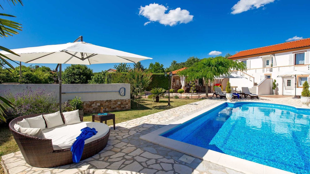 Photo of Outdoor in Kras