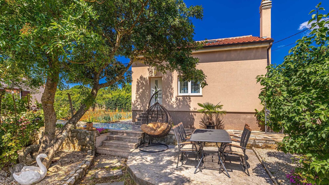 Photo of Outdoor in Linardici