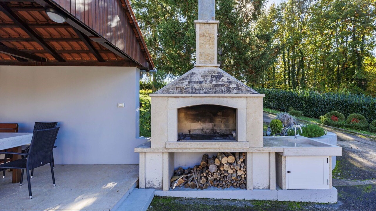 Photo of Outdoor in Zabrezani