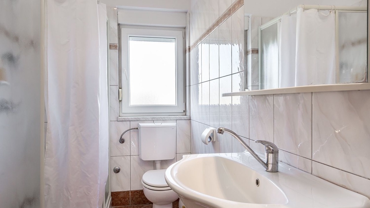 Photo of Bathroom in Pomer