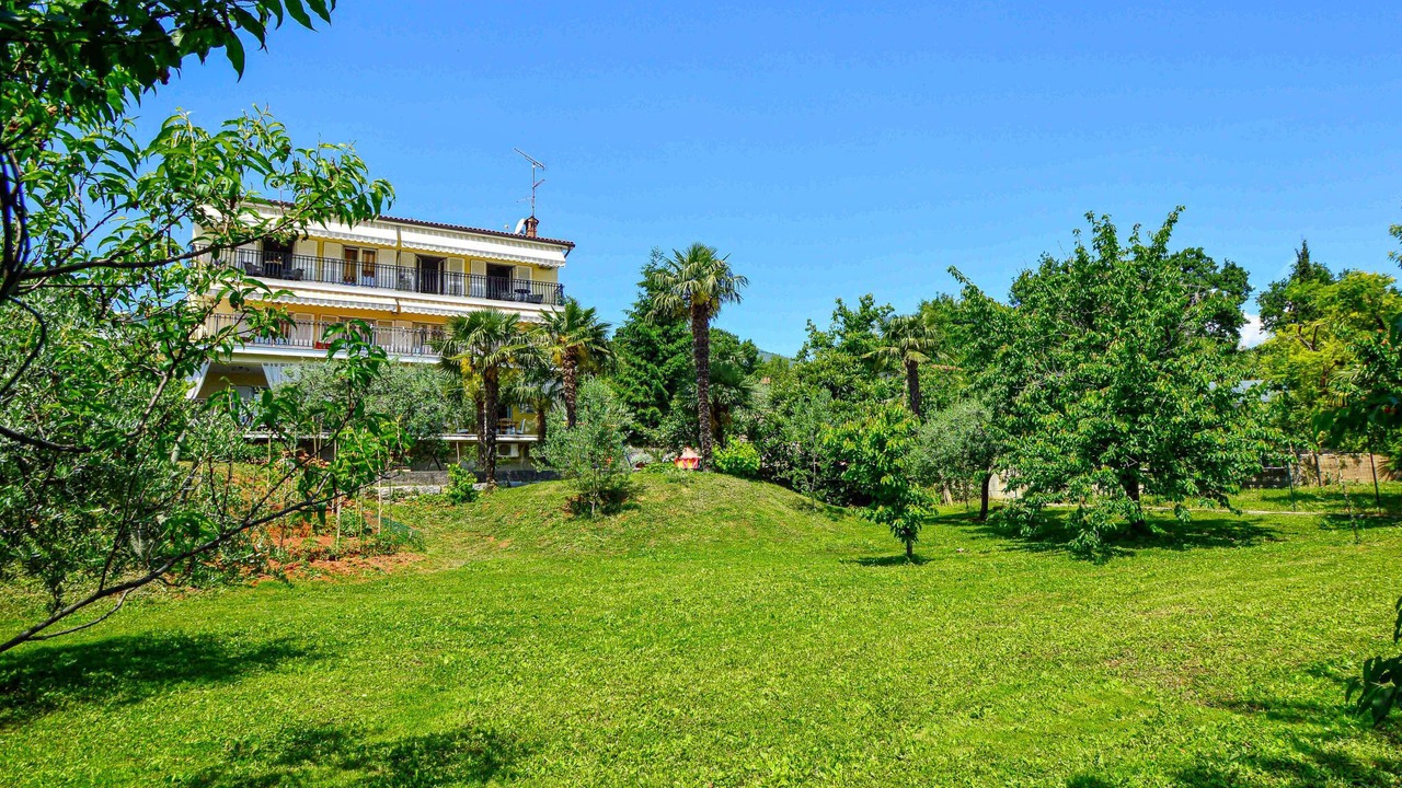 Photo of Outdoor in Ika
