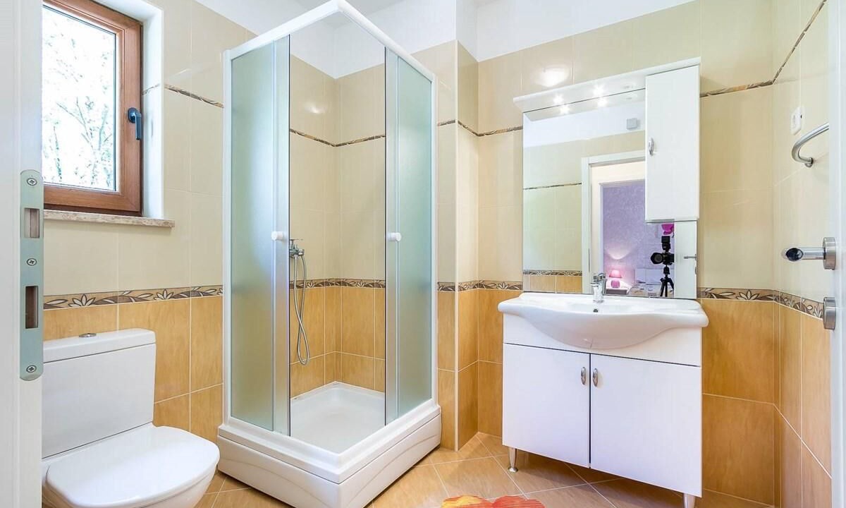 Photo of Bathroom in Mofardini
