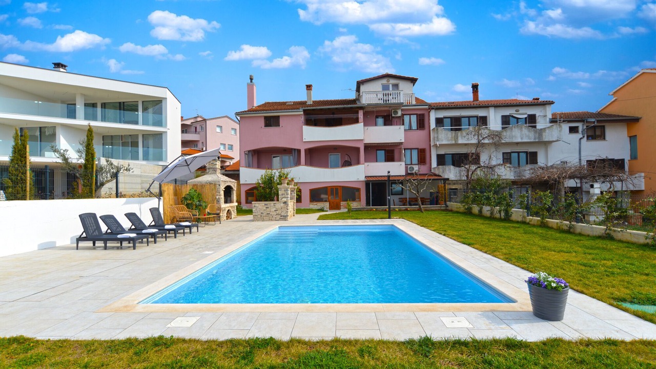 Photo of Outdoor in Stinjan