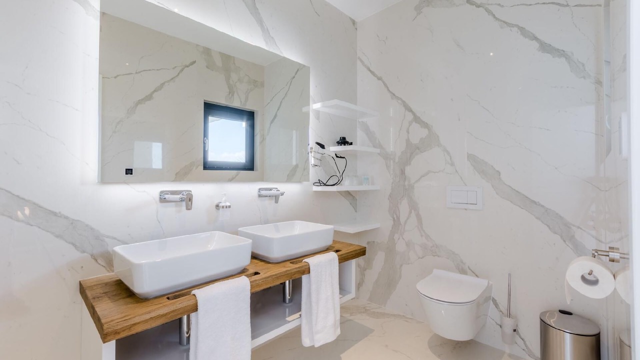 Photo of Bathroom in Sutivan