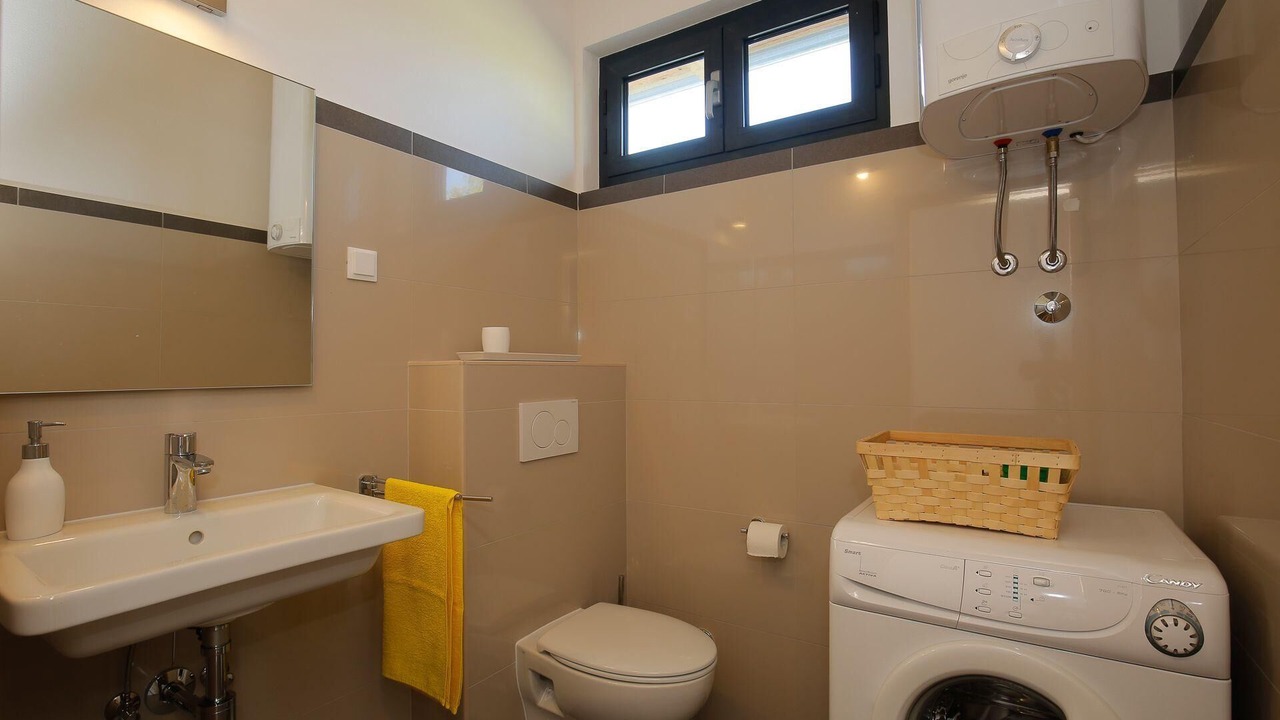 Photo of Bathroom in Prodol