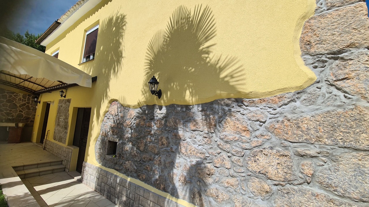 Photo of Outdoor in Pobri