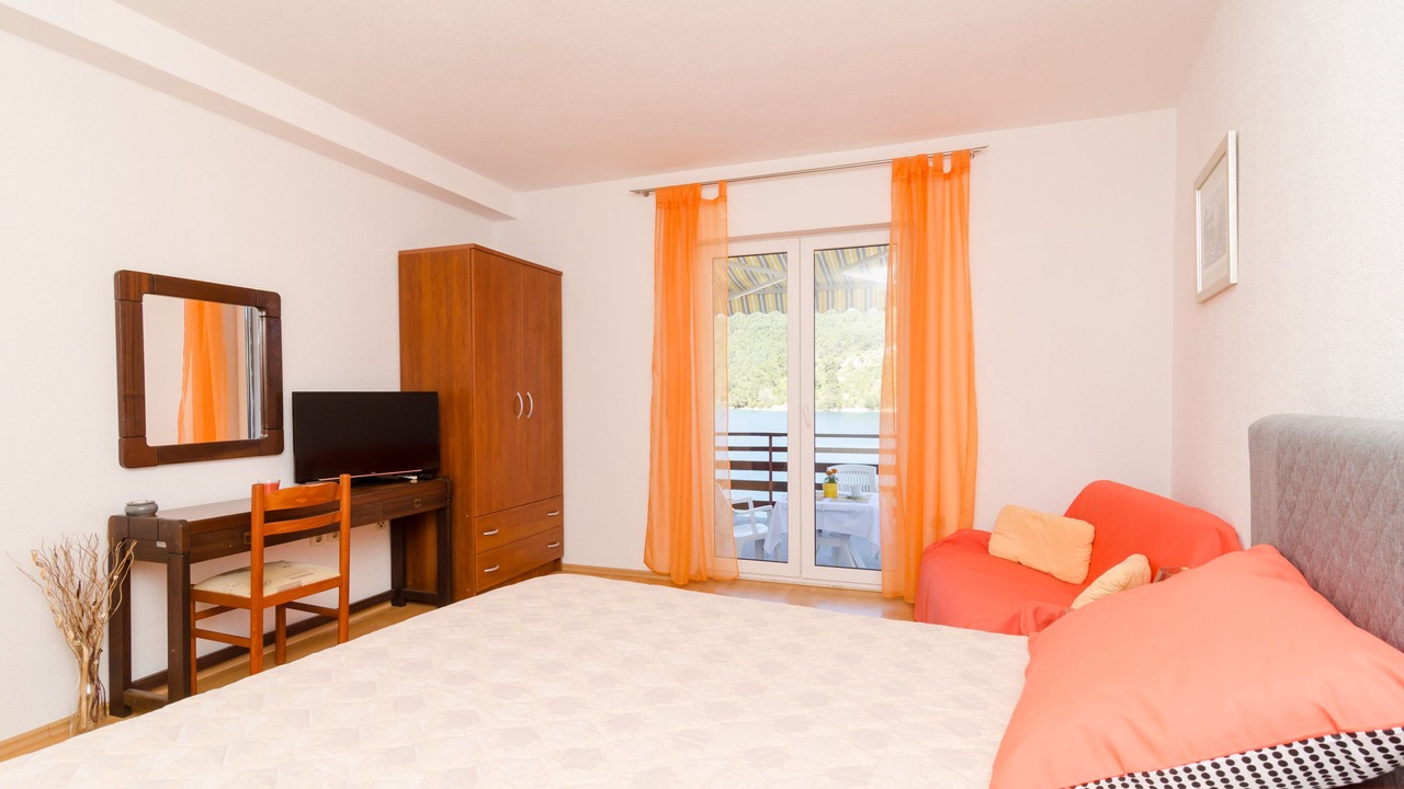 Photo of Bedroom in Polace
