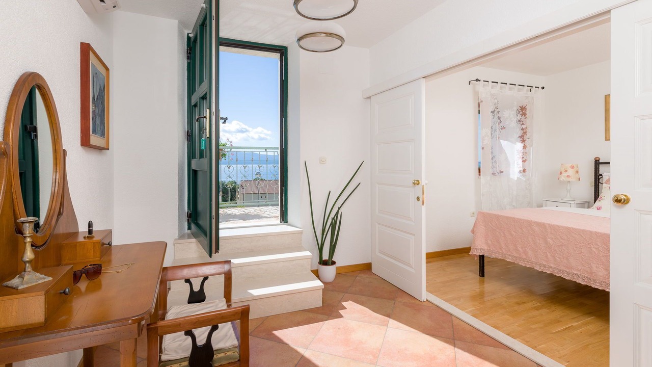 Photo of Bedroom in Bol