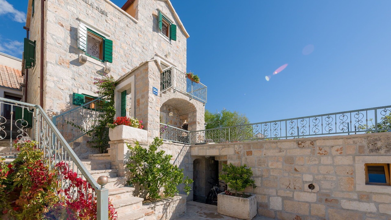 Photo of Outdoor in Bol