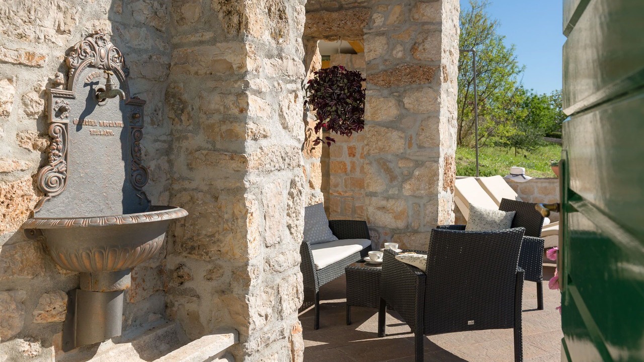 Photo of Patio Balcony in Bol