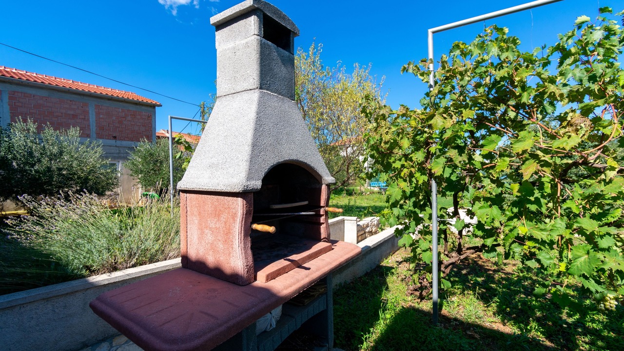 Photo of Outdoor in Preko