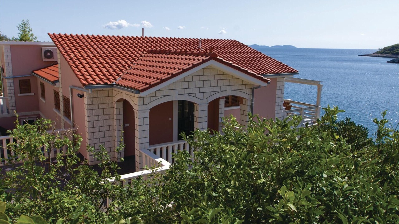 Photo of Outdoor in Blato