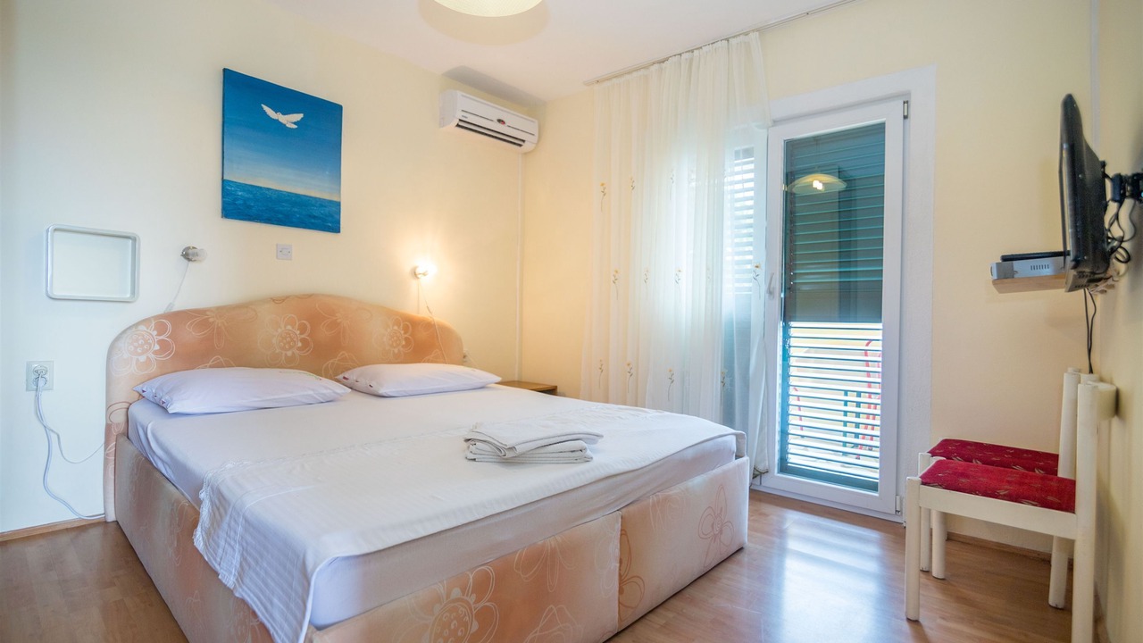 Photo of Bedroom in Slatine