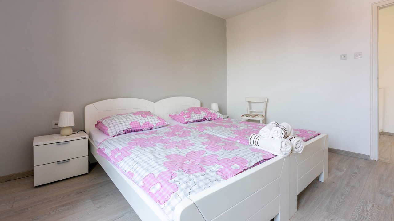 Photo of Bedroom in Banjol