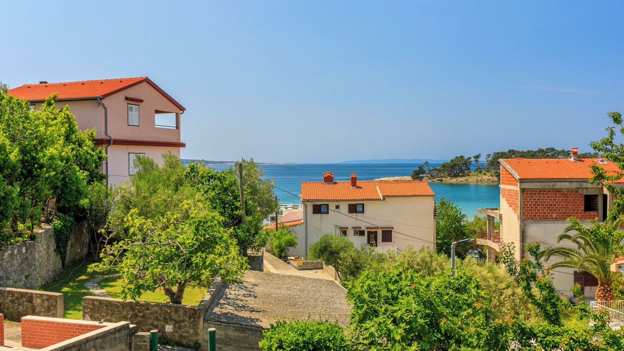 Photo of Outdoor in Banjol
