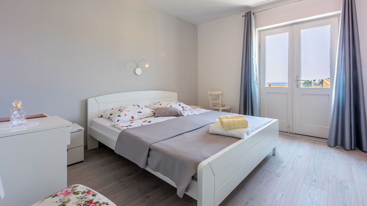 Photo of Bedroom in Banjol