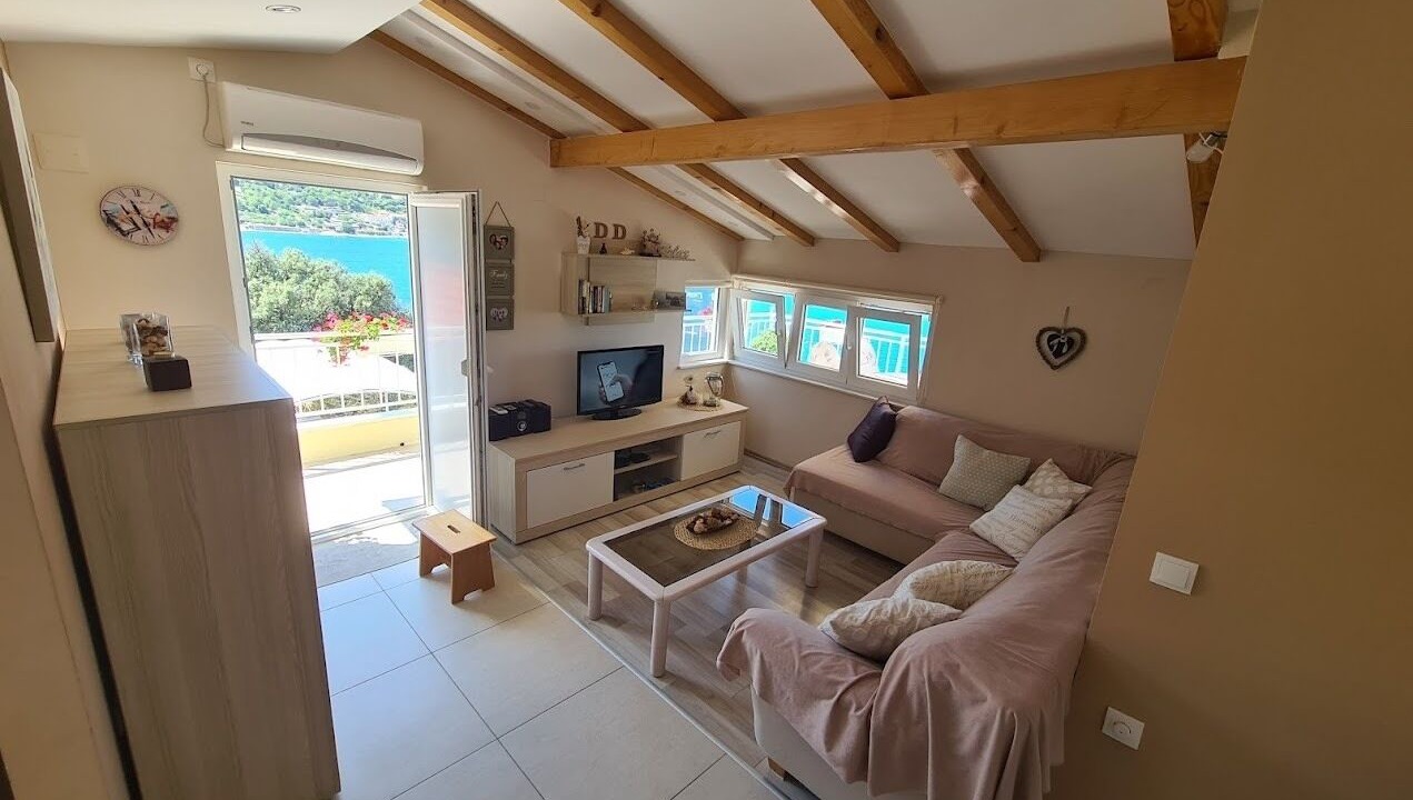 Photo of Livingroom in Grebastica