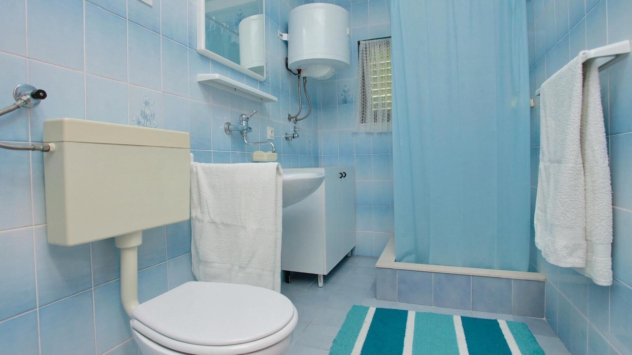 Photo of Bathroom in Blato