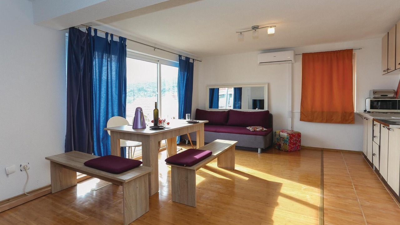 Photo of Bedroom in Slatine