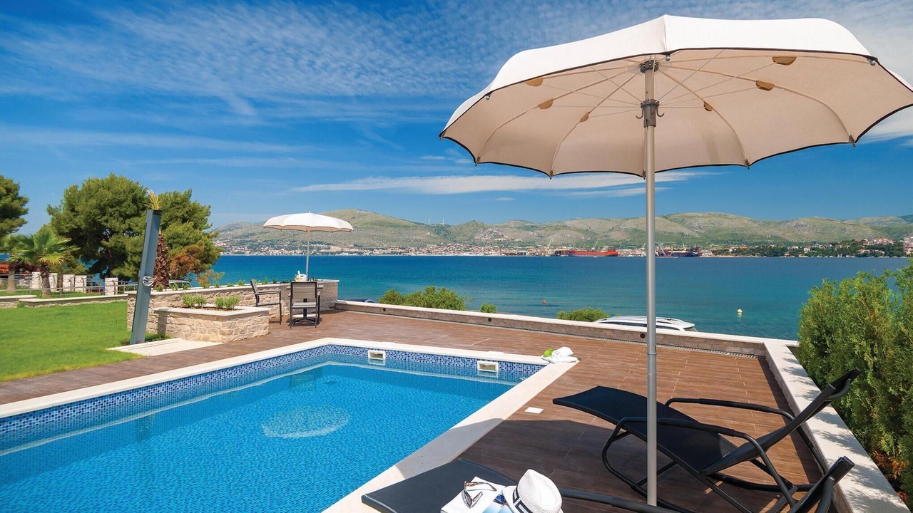Photo of Outdoor in Okrug Gornji