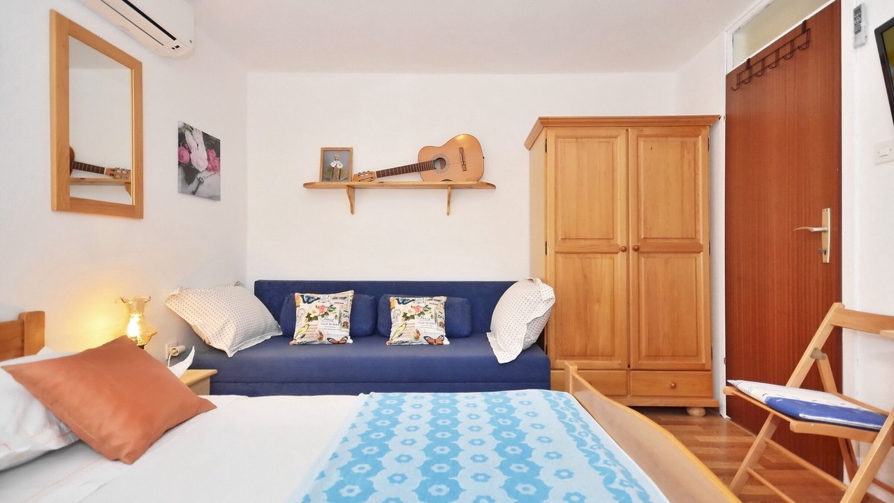 Photo of Bedroom in Slatine