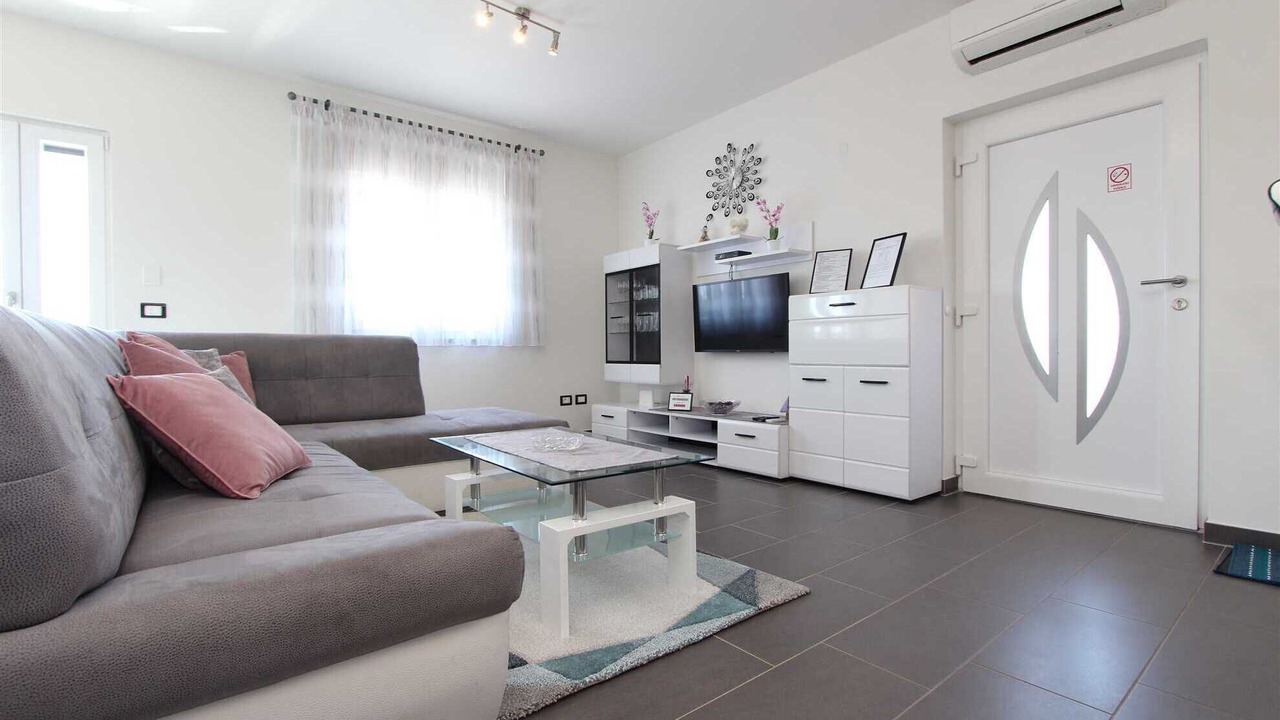 Photo of Livingroom in Borik