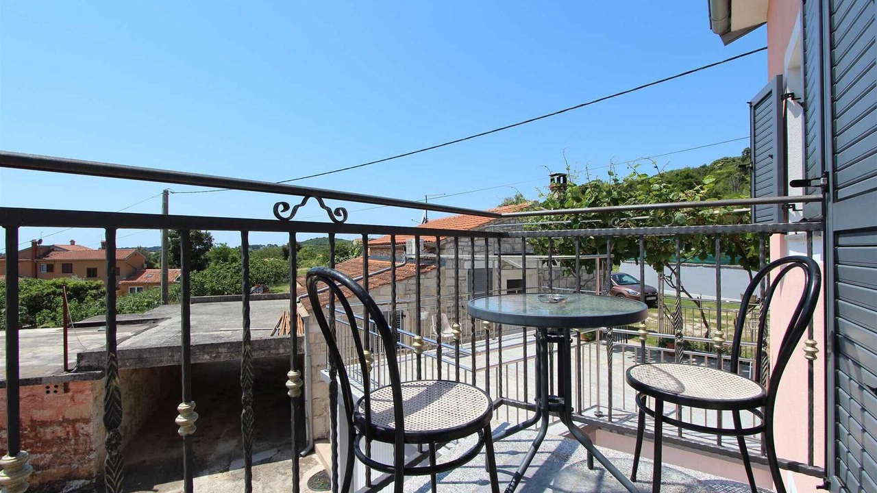 Photo of Outdoor in Borik