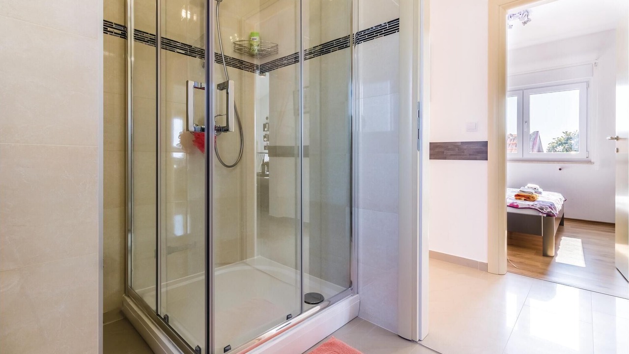 Photo of Bathroom in Peroj