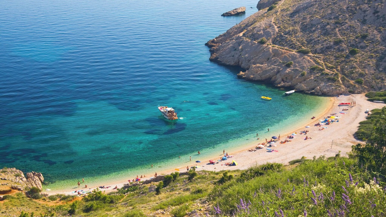 Photo of Others in Stara Baska