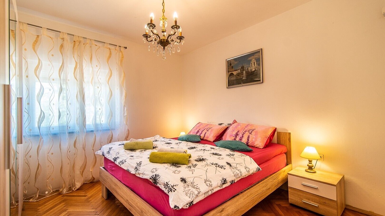 Photo of Bedroom in Tinjan