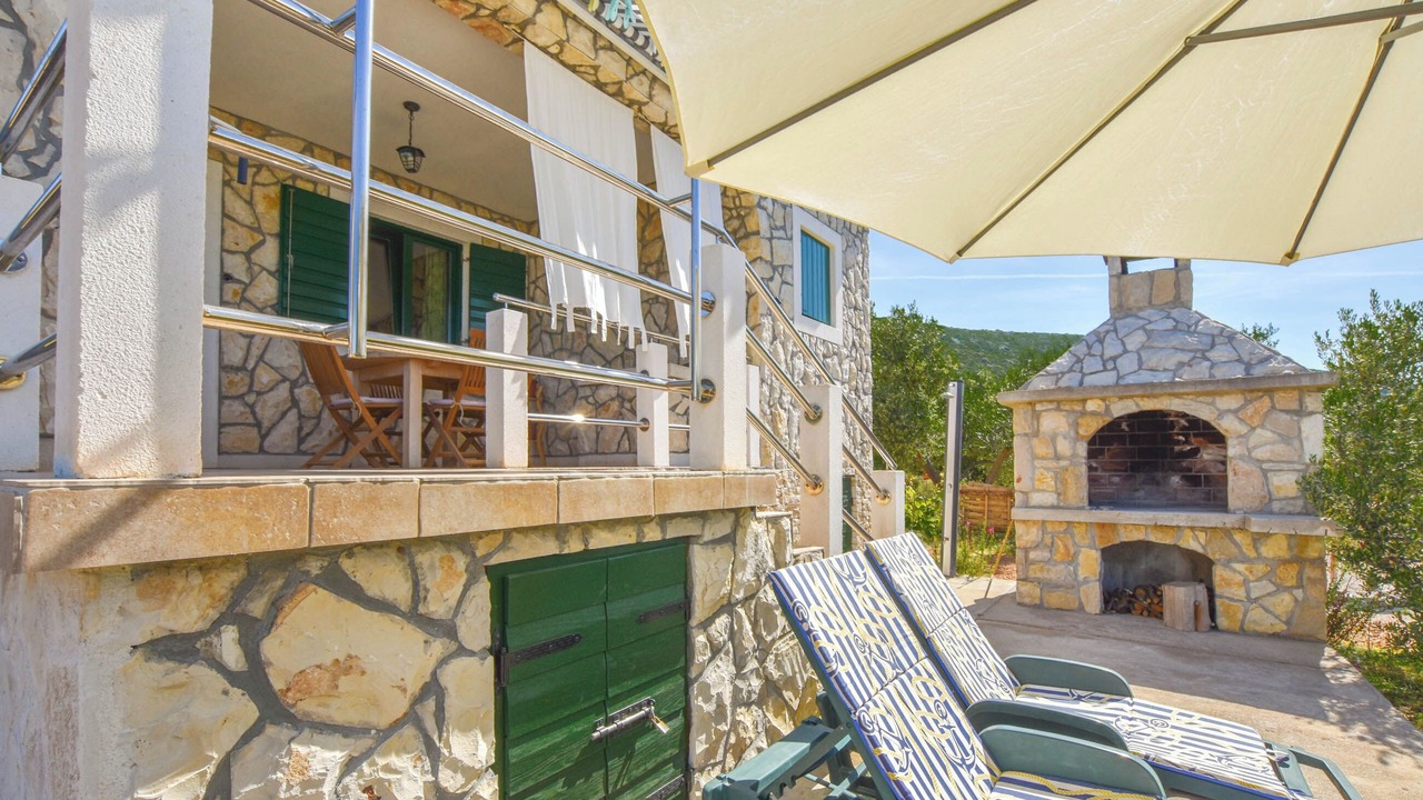 Photo of Patio Balcony in Dobropoljana