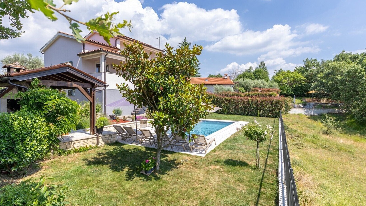 Photo of Outdoor in Jakovici