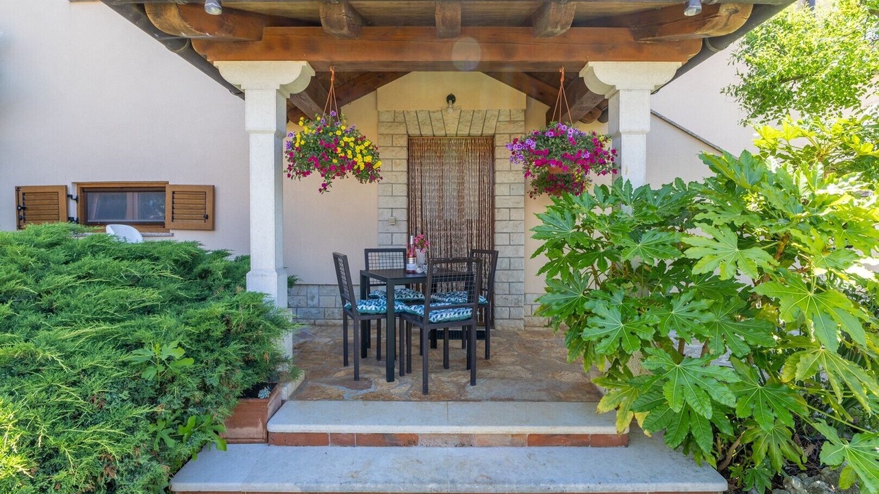 Photo of Outdoor in Strpacici