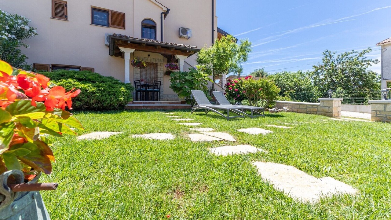 Photo of Outdoor in Strpacici