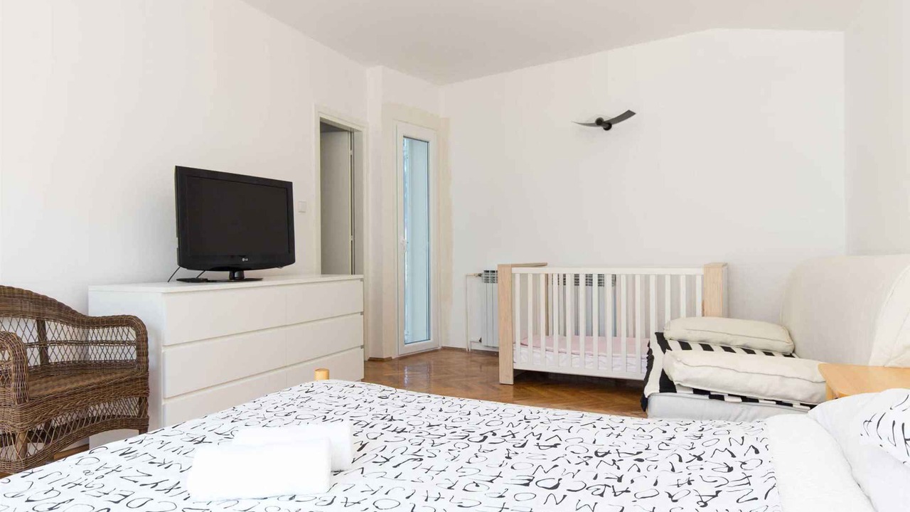 Photo of Bedroom in Vantacici