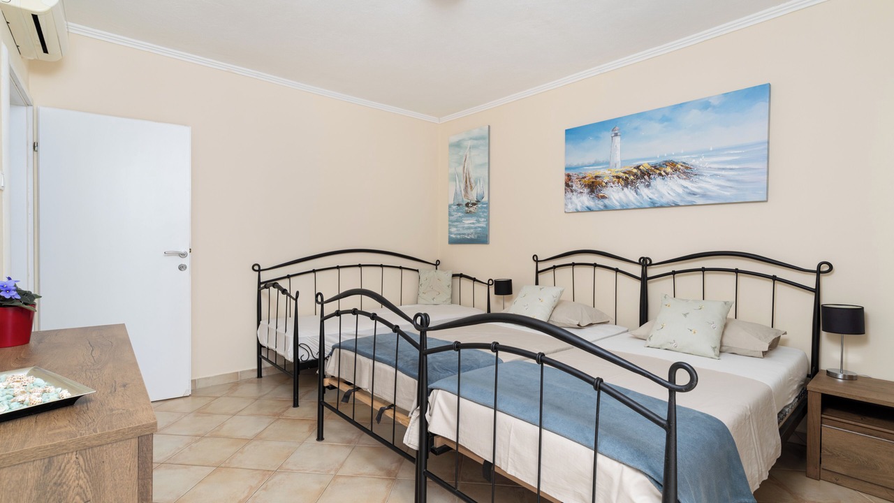 Photo of Bedroom in Mocici