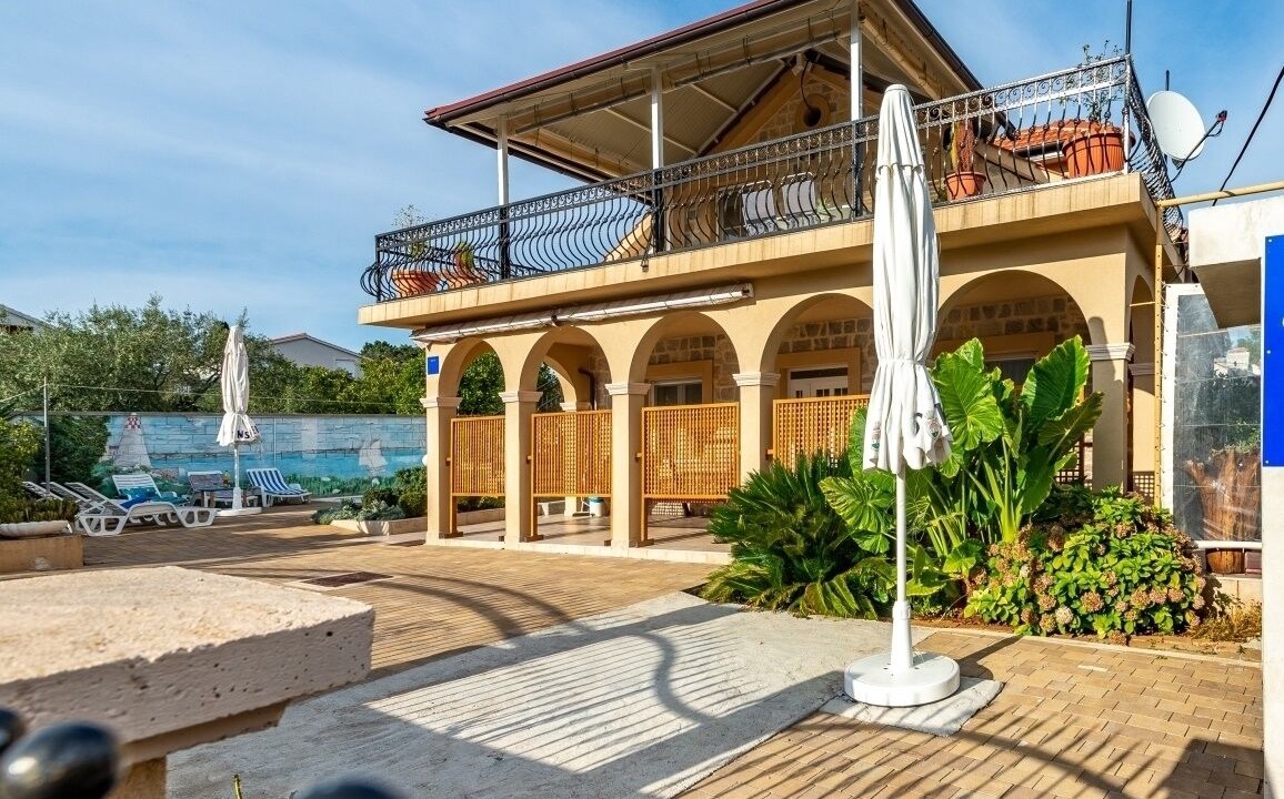 Photo of Patio Balcony in Ugljan