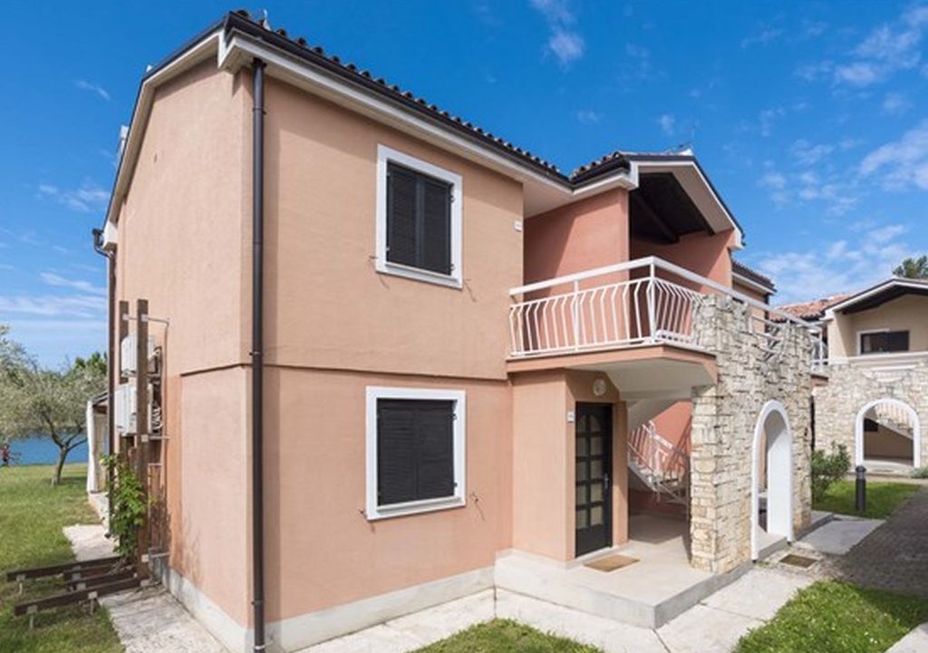 Photo of Outdoor in Monterol