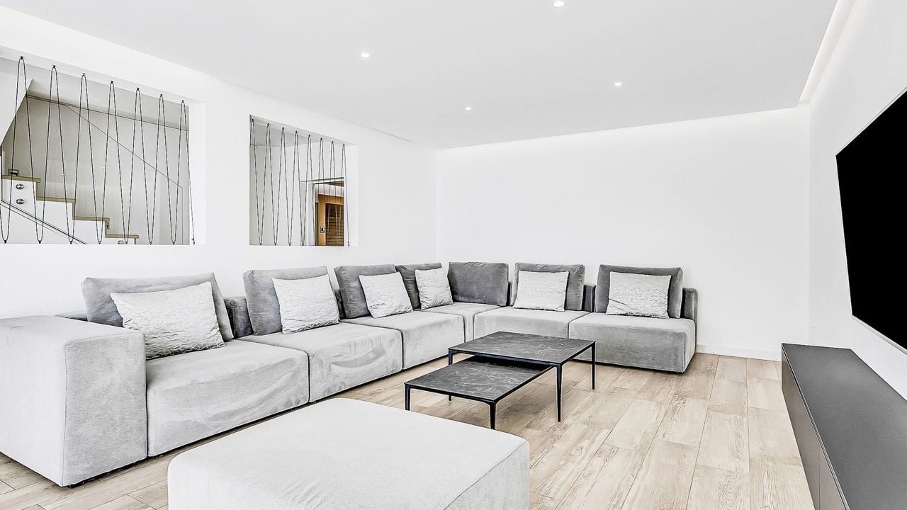 Photo of Livingroom in Bast