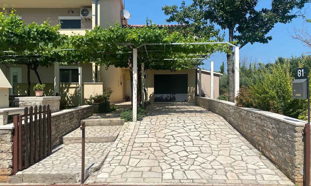 Photo of Outdoor in Valbandon