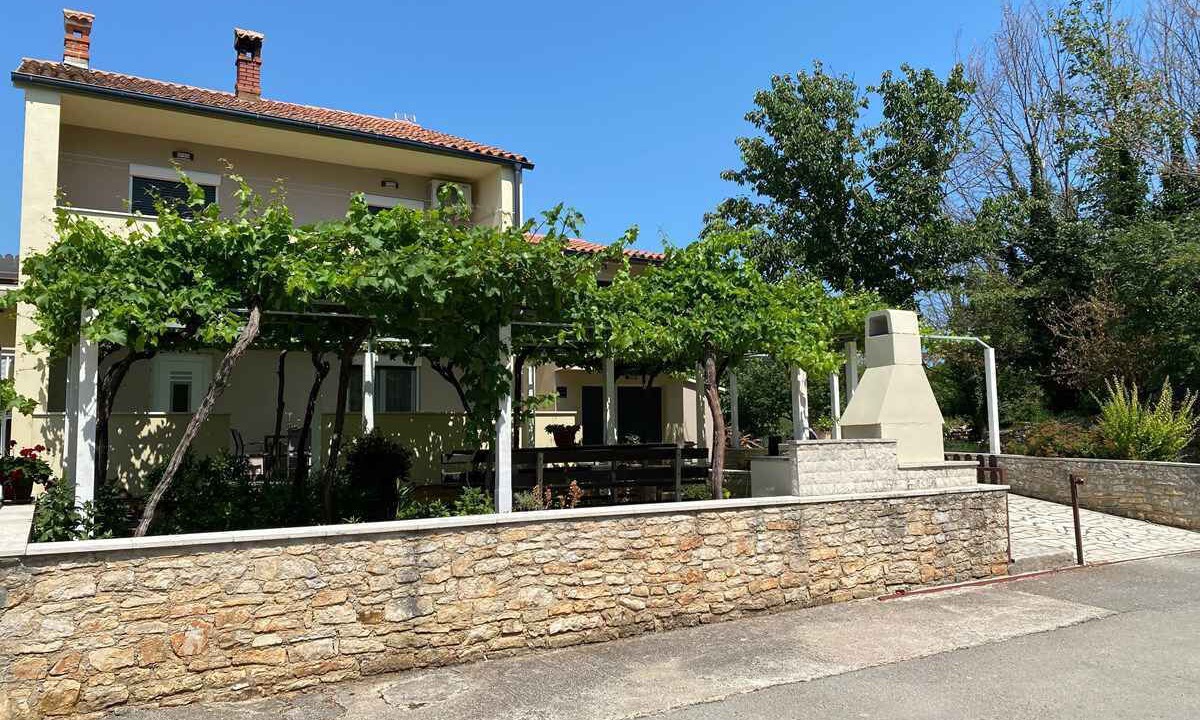 Photo of Outdoor in Valbandon