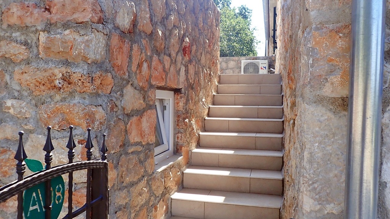 Photo of Outdoor in Seline