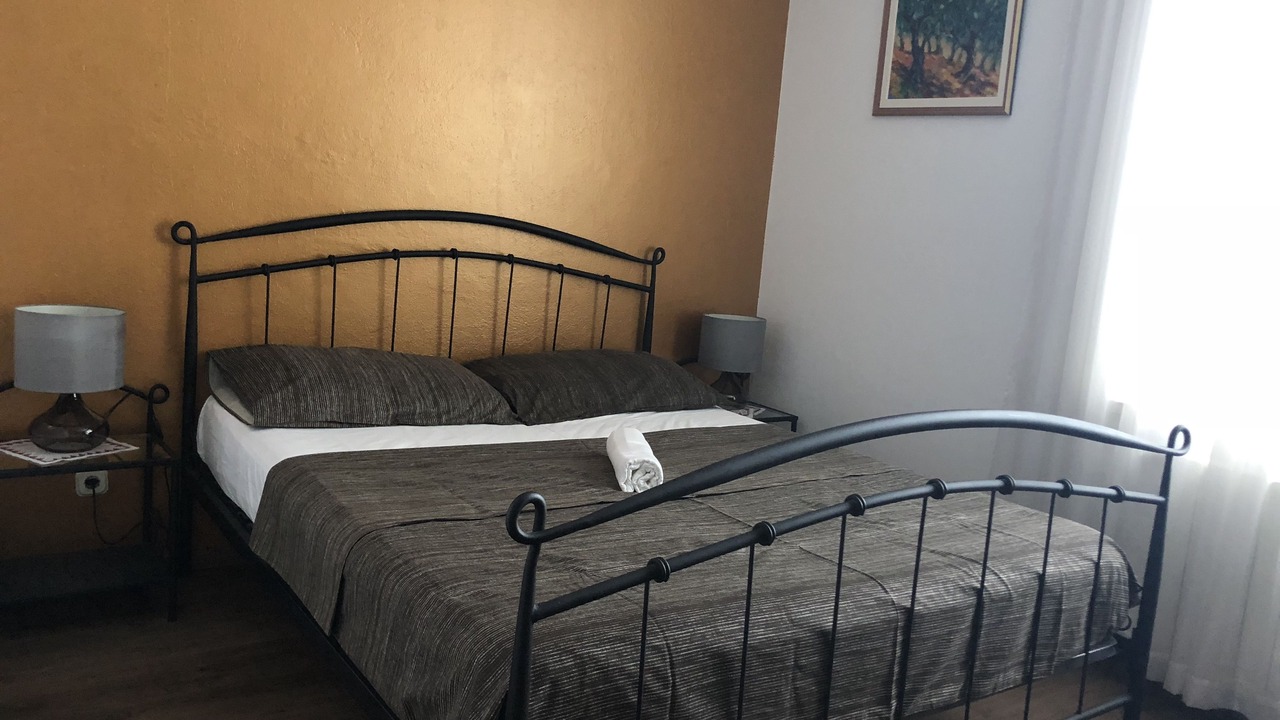 Photo of Bedroom in Gornji Kono
